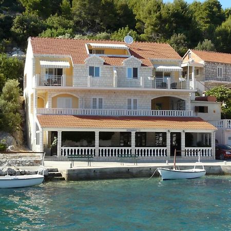 פריזבה Apartments Korcula מראה חיצוני תמונה